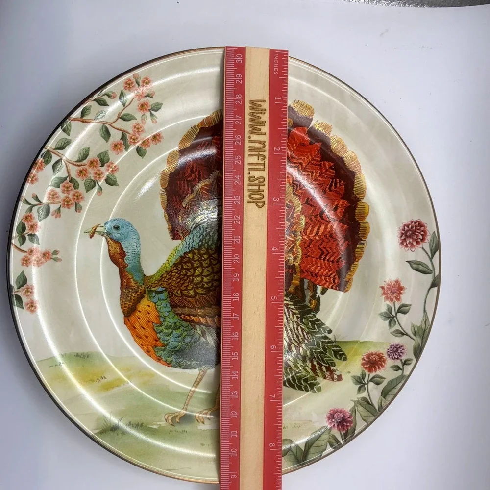 Pottery Barn Botanical Harvest 8.5